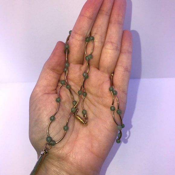 16 1/2" Jade and Beaded Necklace Set - Picture 11 of 13